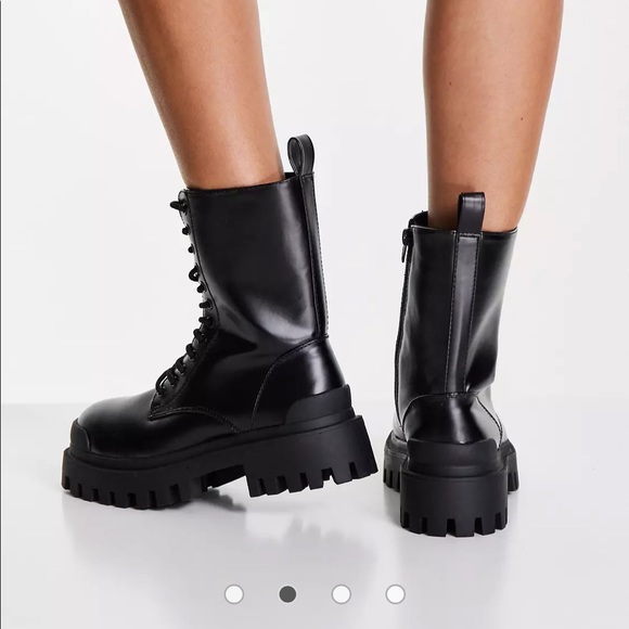 Lace up combat boots - black NWT - Picture 3 of 4